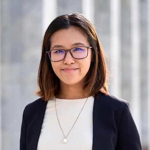 Niva Yau
